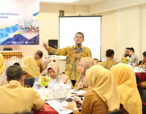 Pemkab Tanah Bumbu Perkuat Kualitas Perencanaan melalui Bimtek Pohon Kinerja dan Renstra